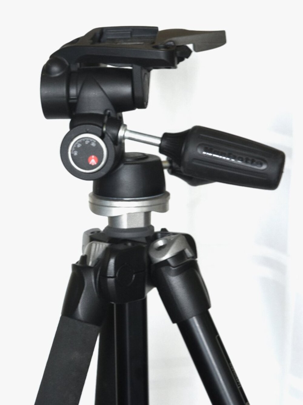 Manfrotto Tripod Series 290 MT294A3 With 804RC2 Three Way Head - Italy